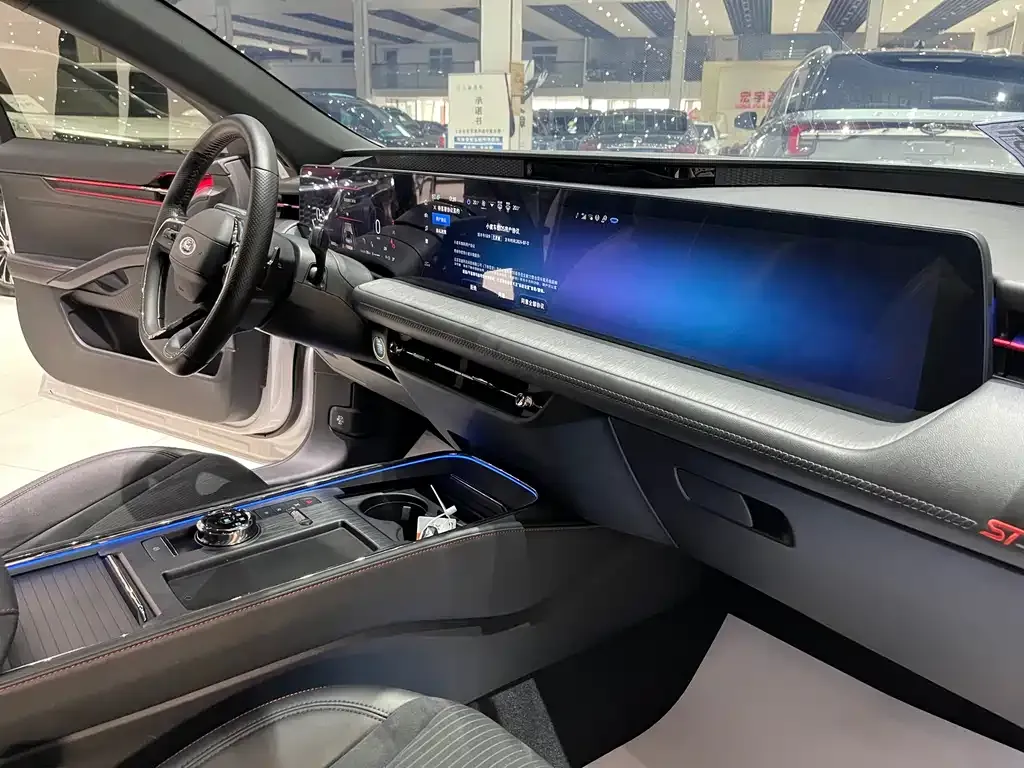 Ford Evos 2022 из CN, фото 8