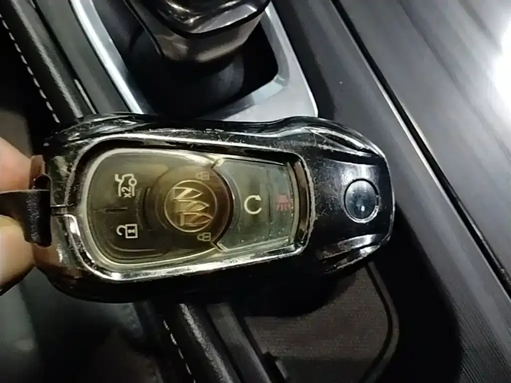 Buick LaCrosse 2021 из CN, фото 3