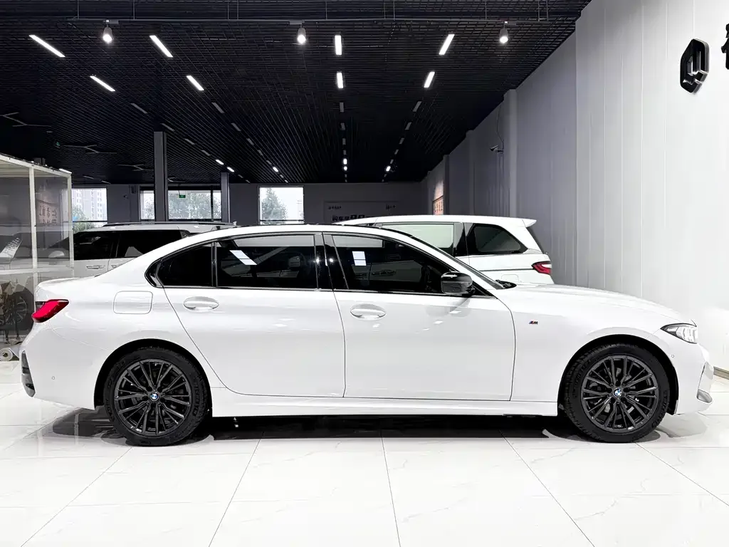 BMW 3 Series — фото 5