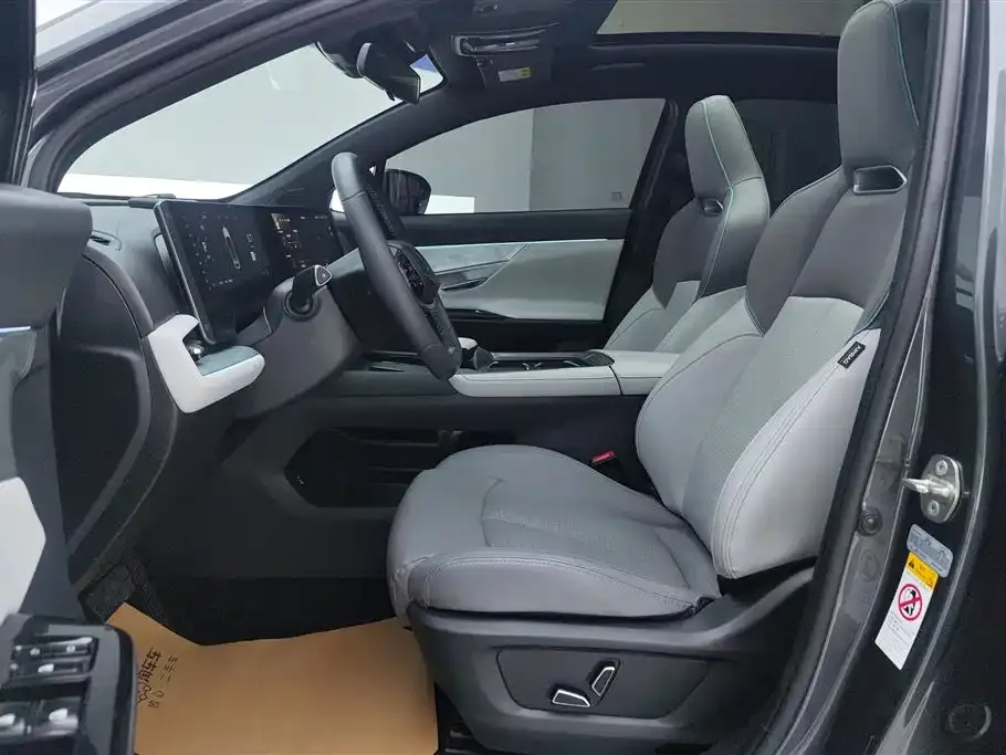 Changan UNI-T 2023 из CN, фото 5
