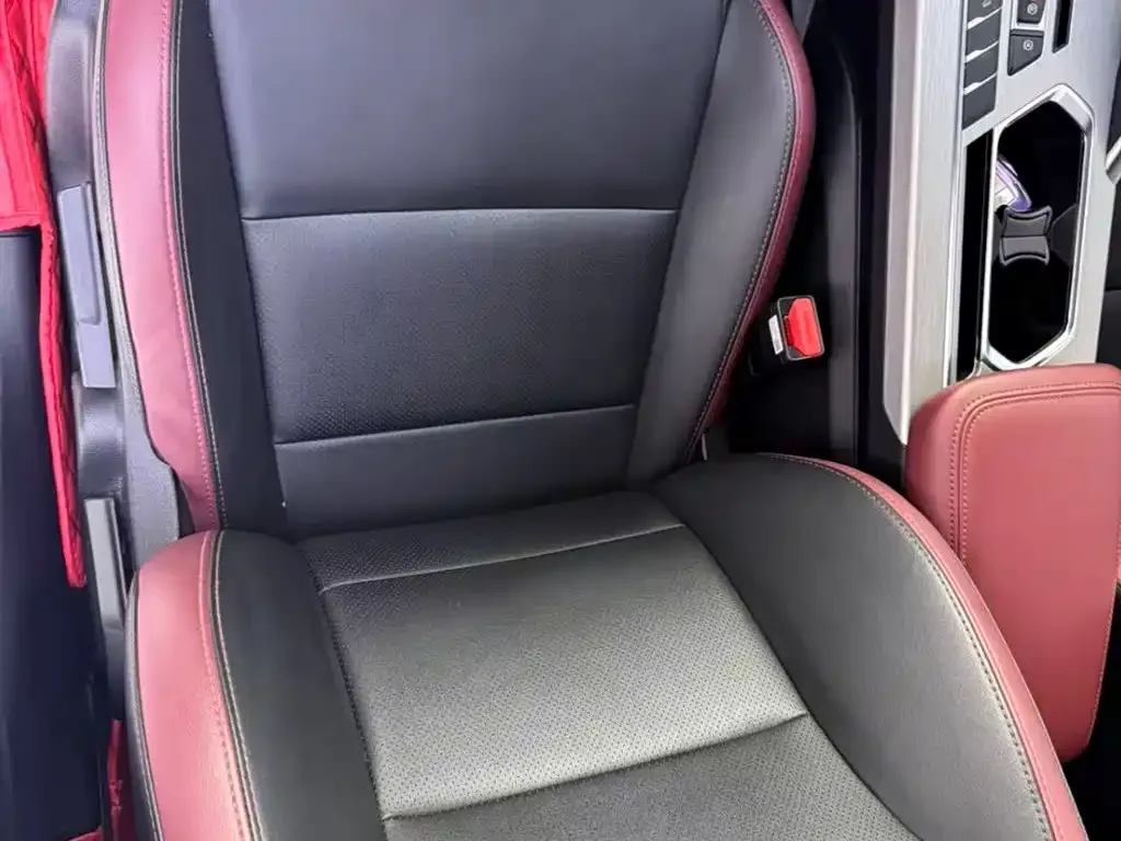 Geely Binyue 2022 из CN, фото 4