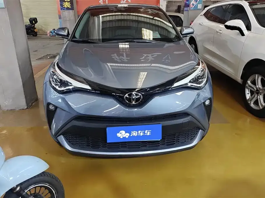 Toyota C-HR — фото 6