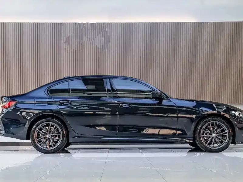 BMW 3 Series — фото 8