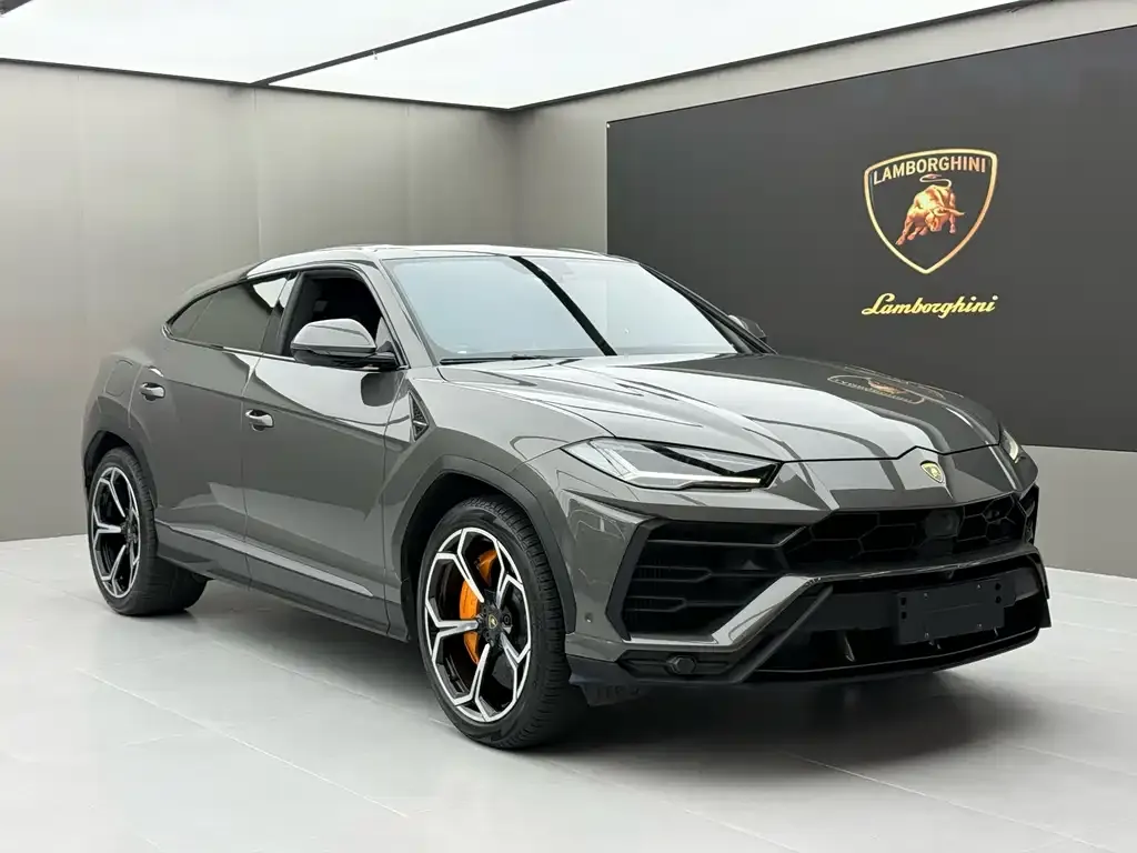 Lamborghini Urus — фото 8