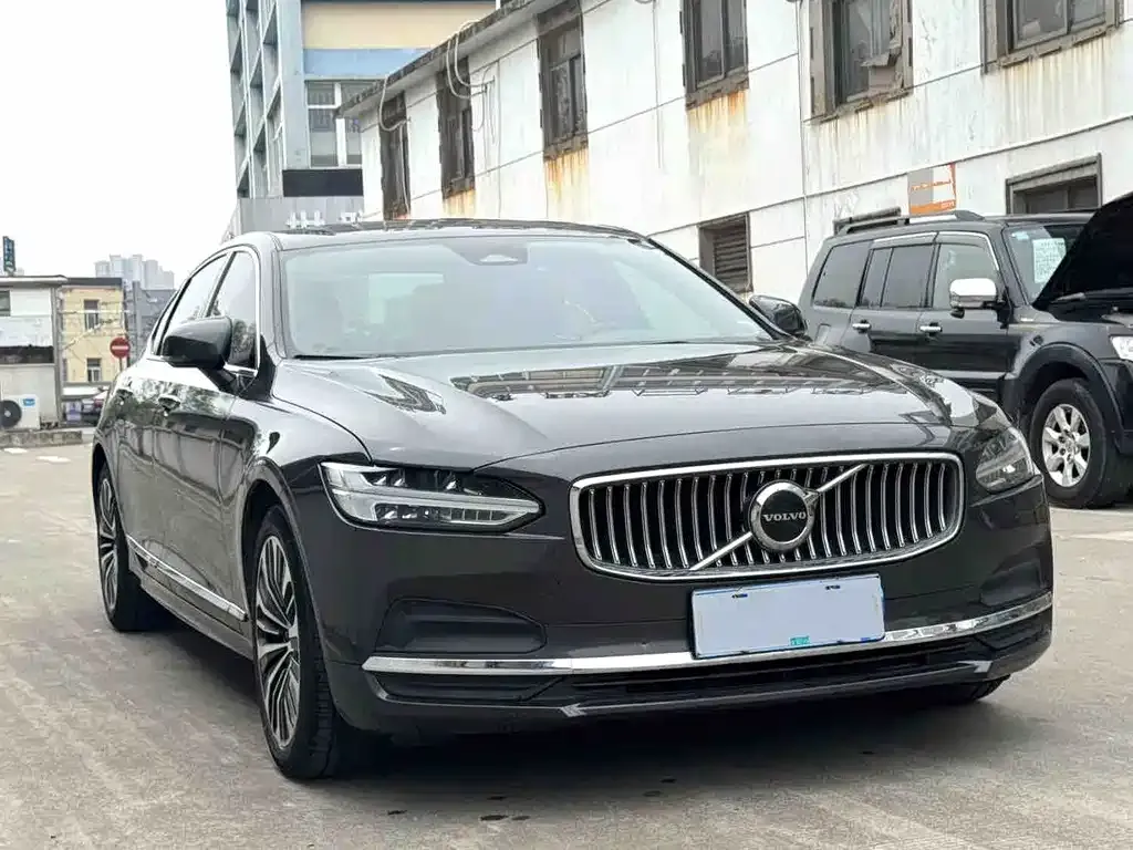 Volvo S90 2023 из CN, фото 2