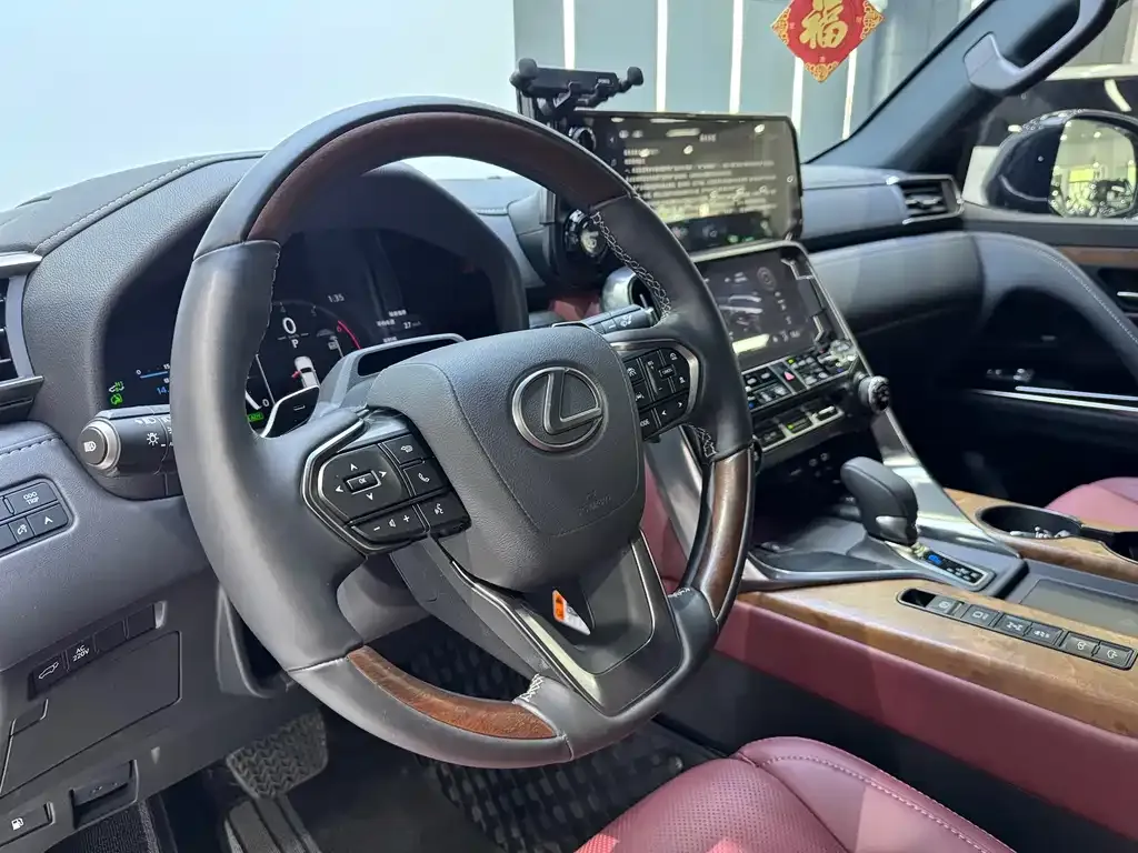 Lexus LX 2026 из CN, фото 6