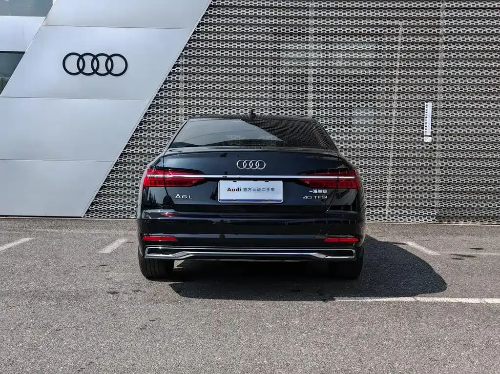 Audi A6L — фото 9