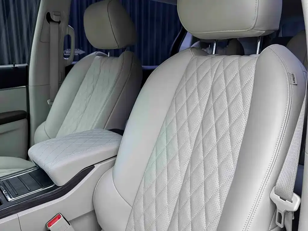 Buick GL8 2024 из CN, фото 7