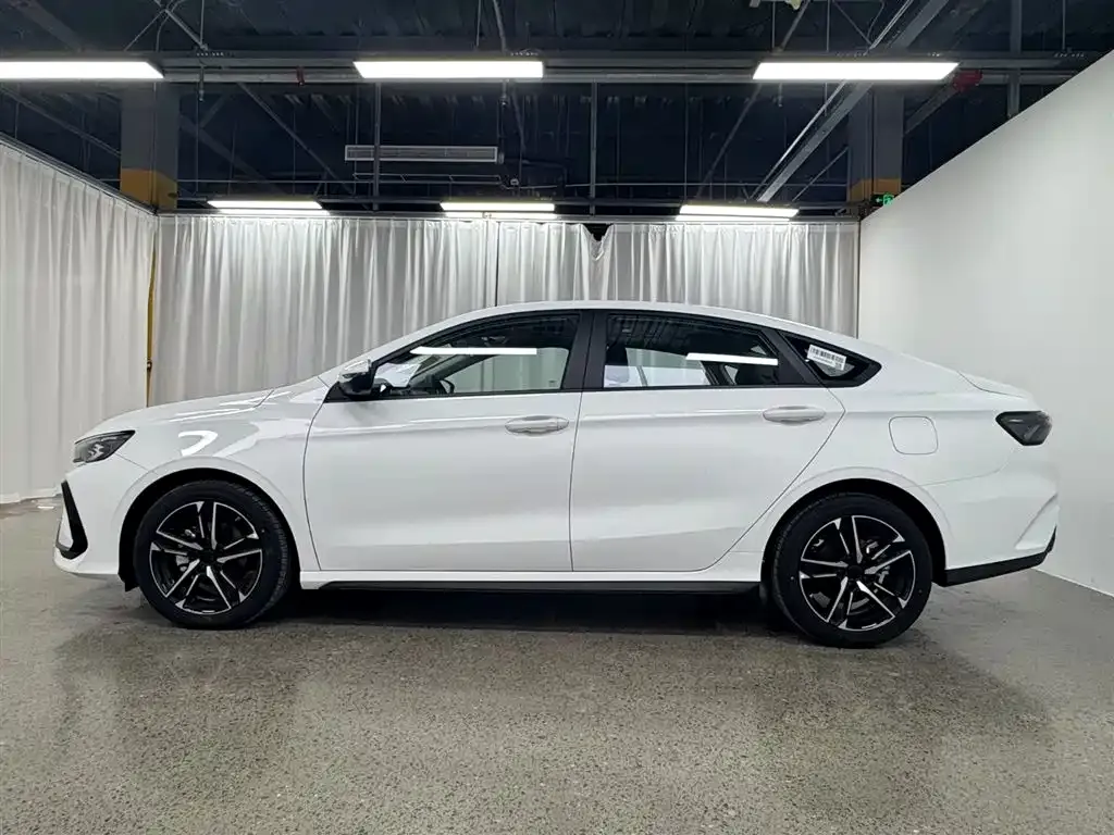 Geely Binrui 2026 из CN, фото 7