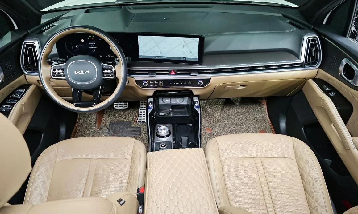Kia Sorento — фото 10