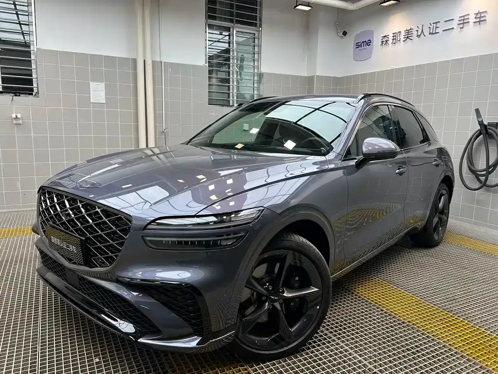 Genesis GV70 — фото 1
