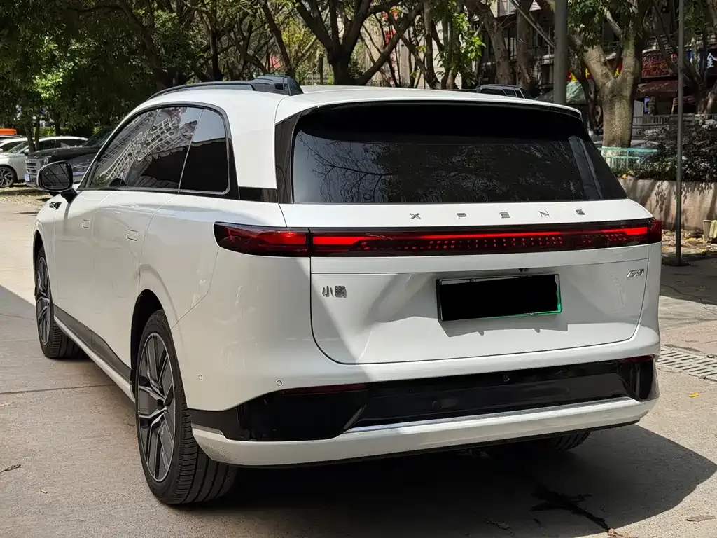 XPeng G9 2023 из CN, фото 7