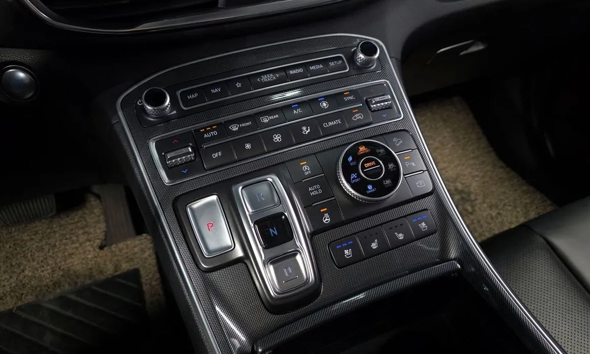 Hyundai Santafe — фото 7