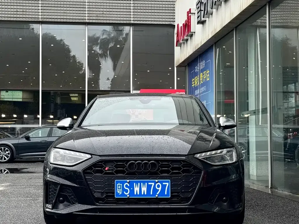 Audi S4 — фото 9