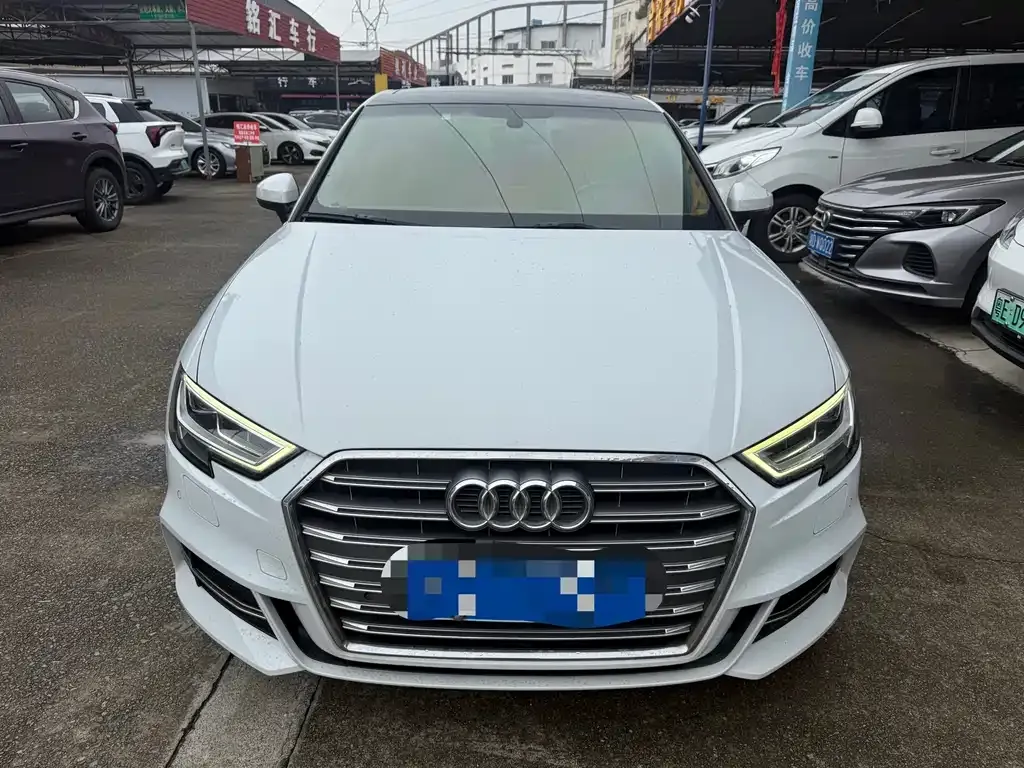 Audi A3 2021 из CN, фото 2