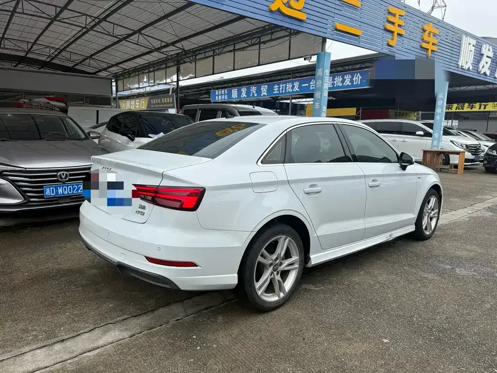 Audi A3 2021 из CN, фото 4