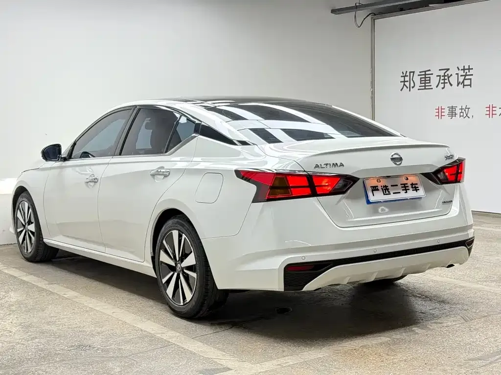 Nissan Teana — фото 3