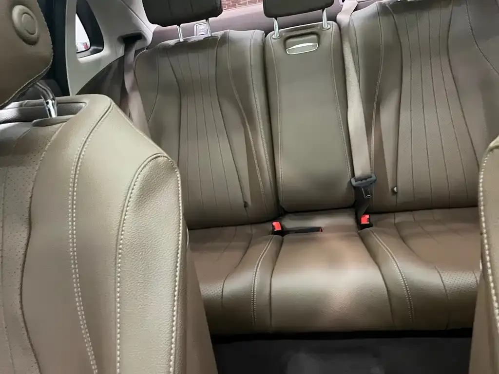 Mercedes-Benz E-Class 2021 из CN, фото 2