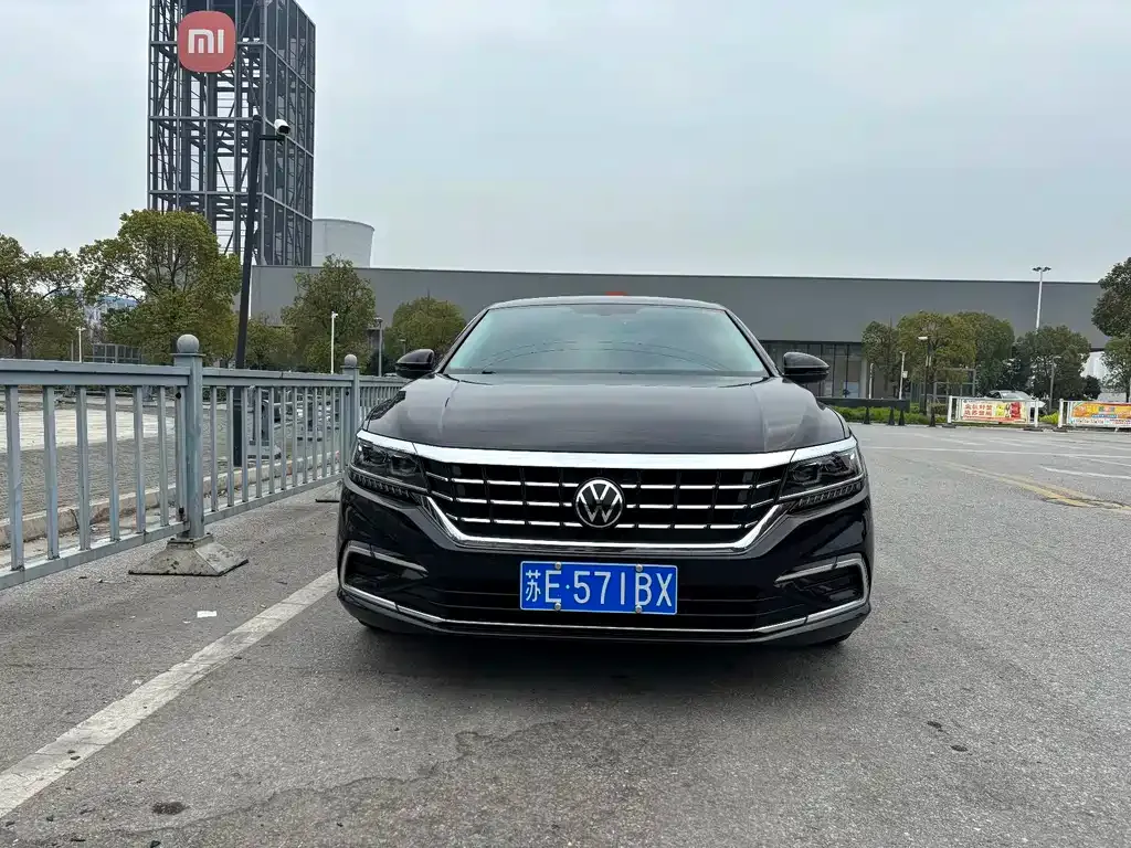 Volkswagen Passat — фото 3