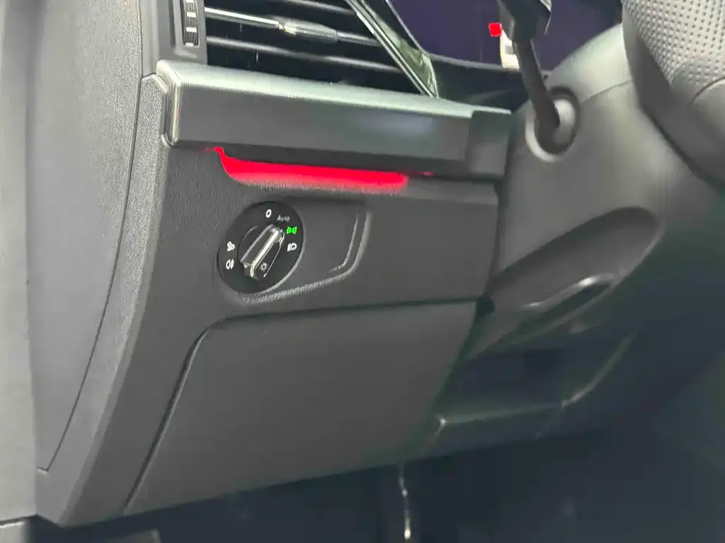 Volkswagen Passat — фото 5