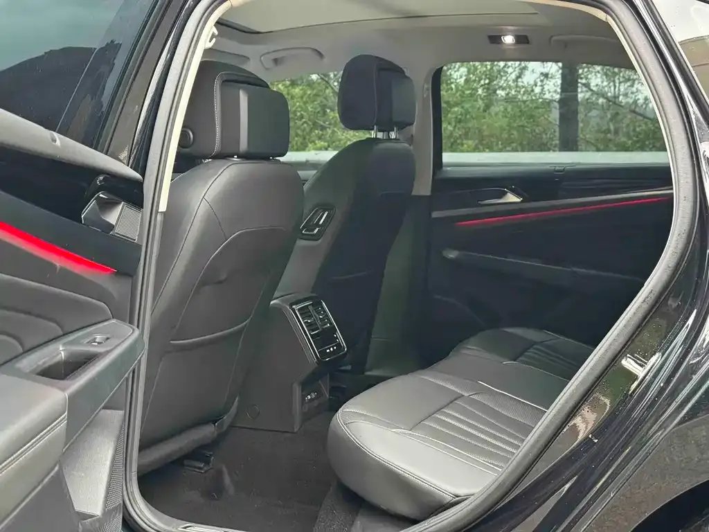 Volkswagen Passat — фото 3