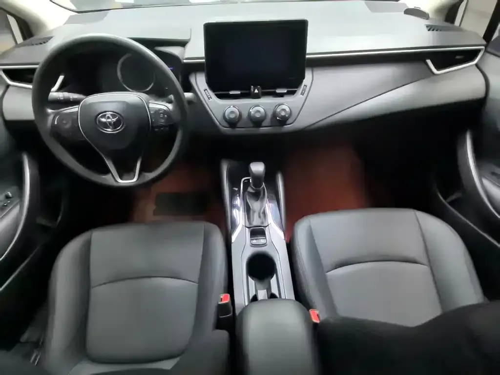 Toyota Corolla 2021 из CN, фото 10