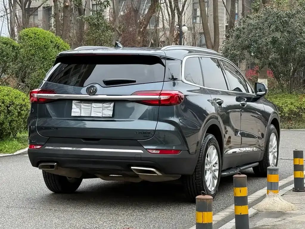 Buick Enclave 2021 из CN, фото 9