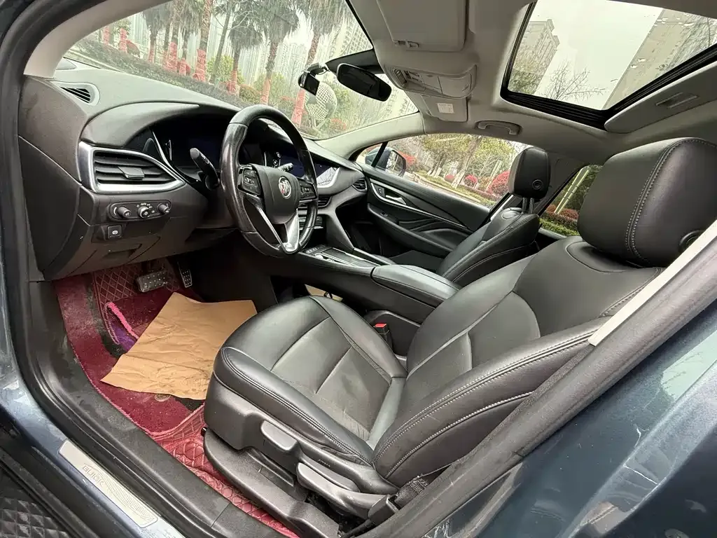 Buick Enclave 2021 из CN, фото 2