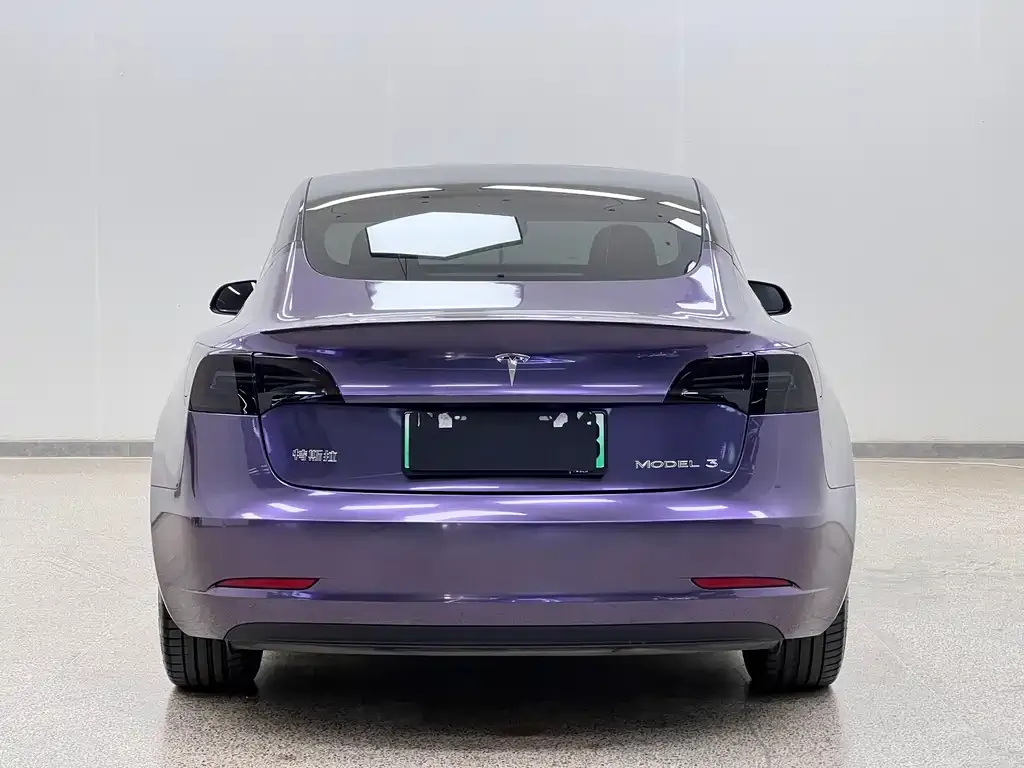 Tesla Model 3 — фото 2