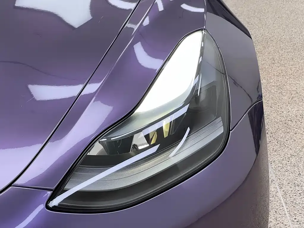 Tesla Model 3 — фото 3