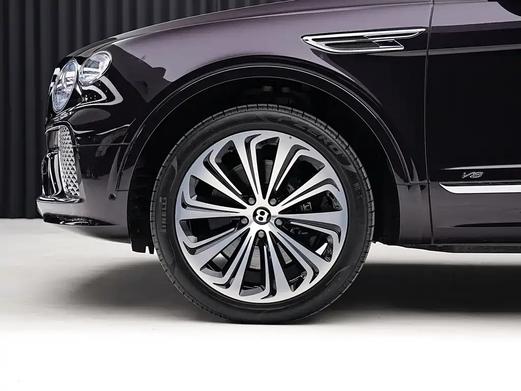 Bentley Bentayga — фото 5