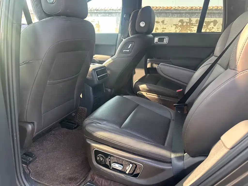 Li Auto L8 2023 из CN, фото 2