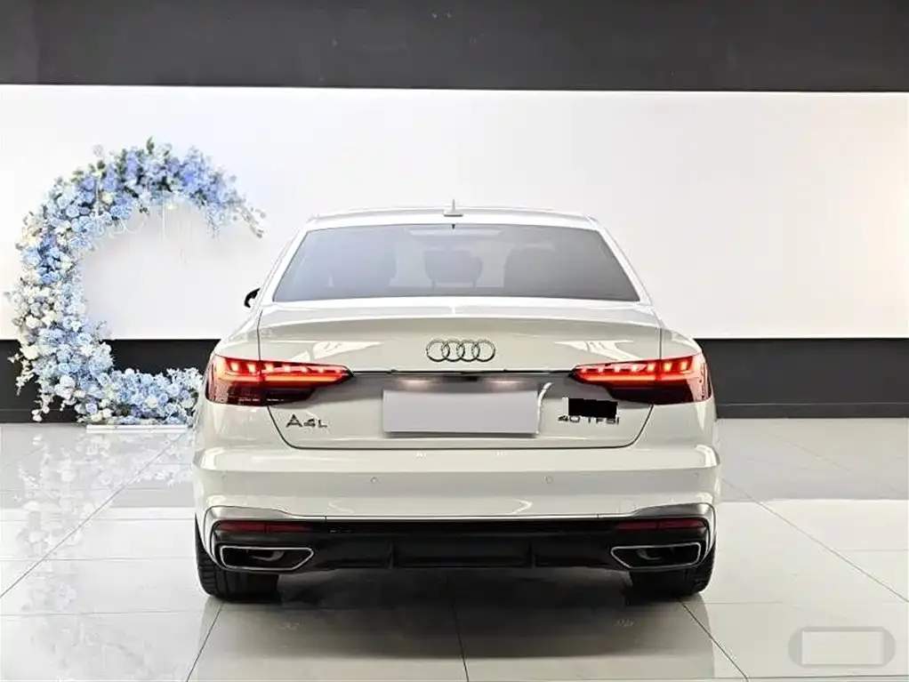 Audi A4L — фото 8