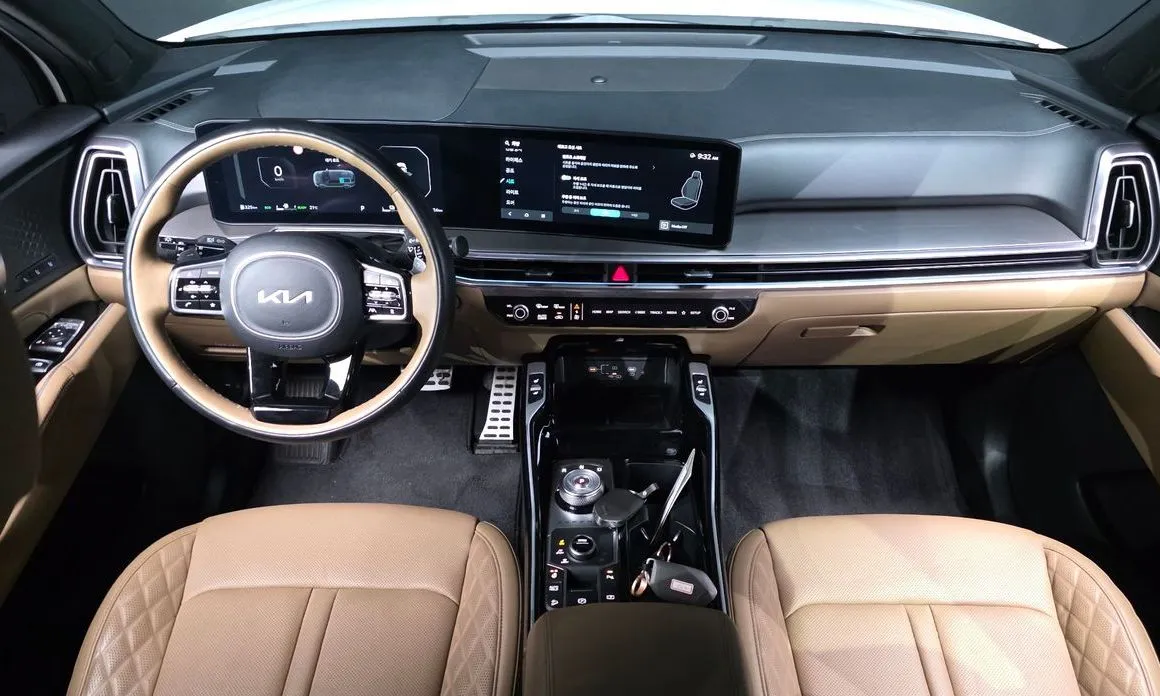 Kia Sorento — фото 9