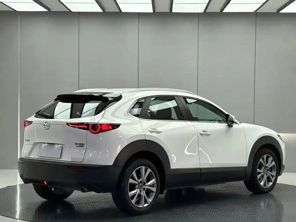 Mazda CX-30 — фото 5