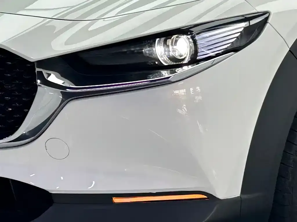Mazda CX-30 — фото 8