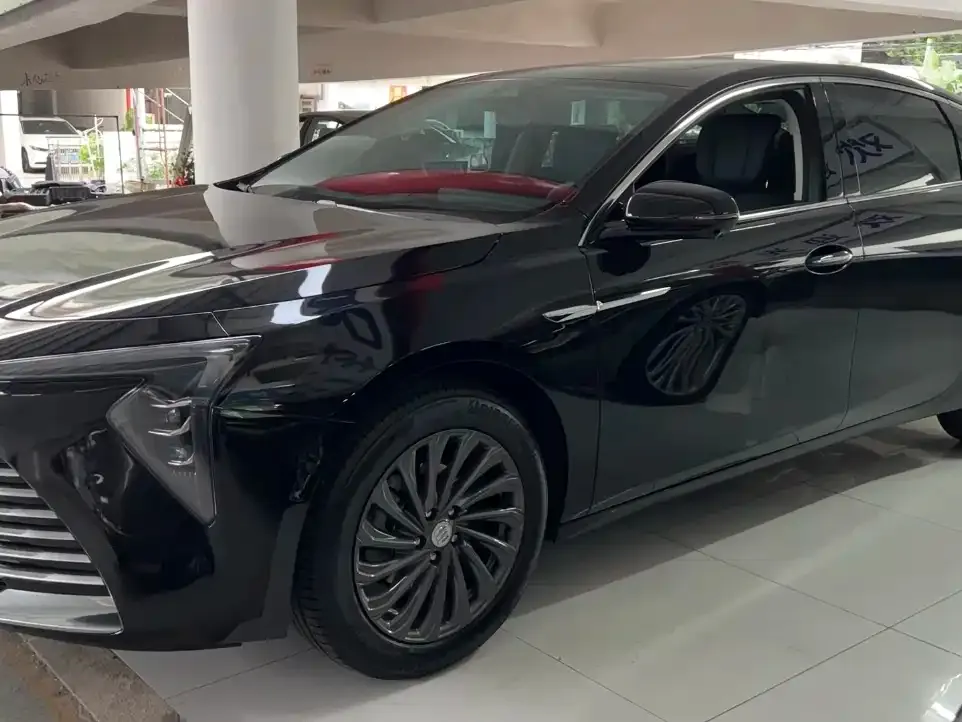 Buick LaCrosse 2025 из CN, фото 8