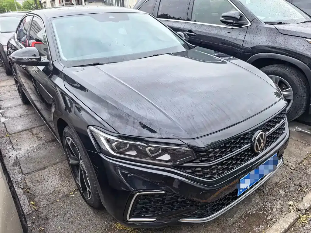 Volkswagen Passat — фото 7