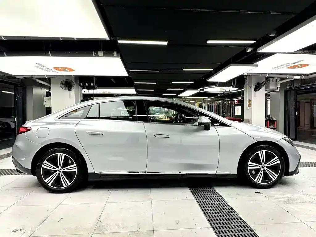 Mercedes-Benz EQE 2025 из CN, фото 9