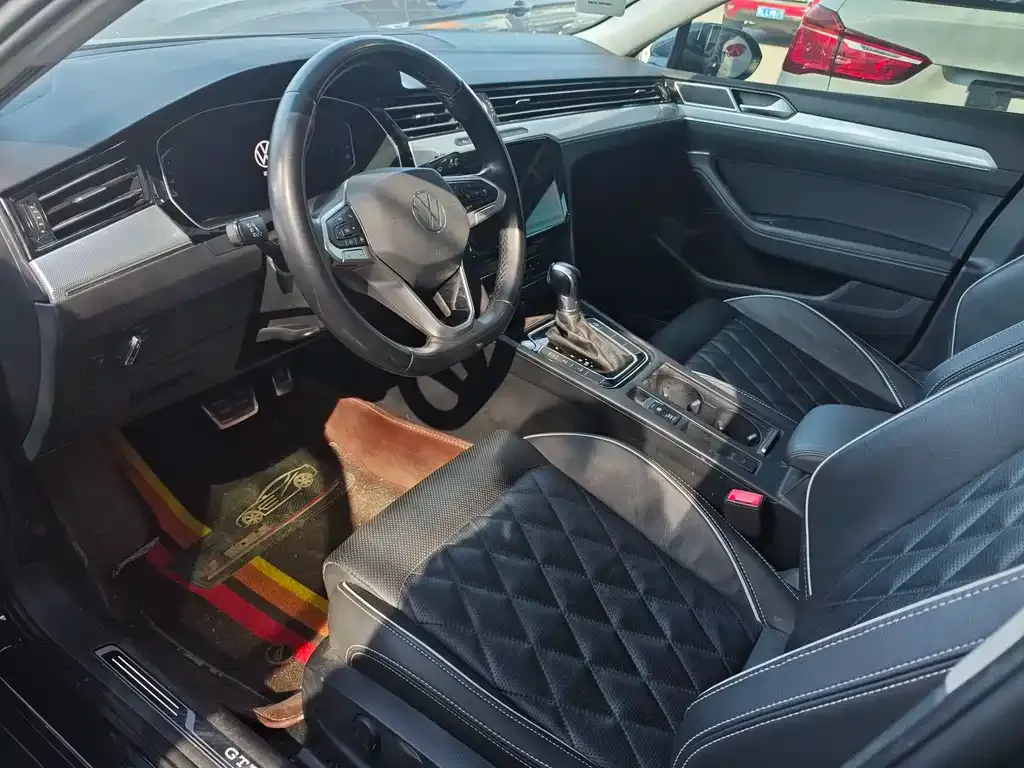 Volkswagen Magotan GTE PHEV 2023 из CN, фото 5