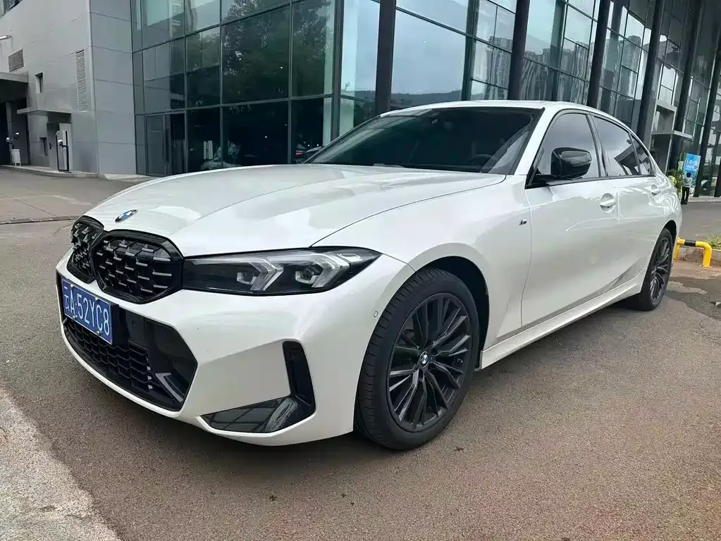 BMW 3 Series 2023 из CN, фото 1