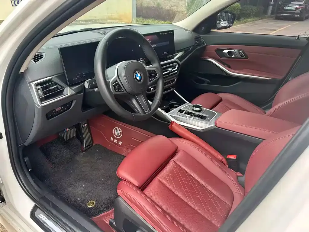 BMW 3 Series 2023 из CN, фото 9