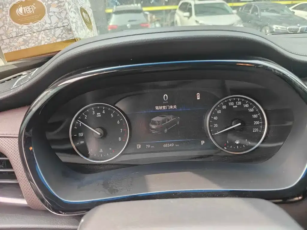 Buick GL8 2023 из CN, фото 5