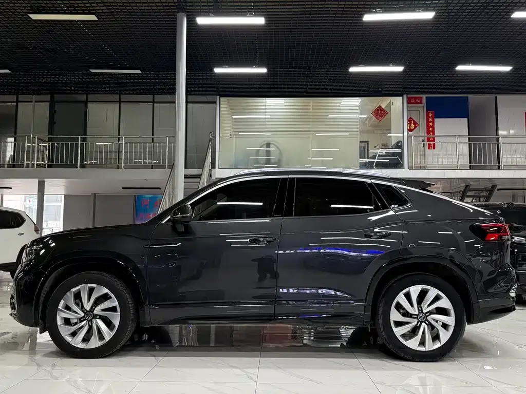 Volkswagen Tayron X 2021 из CN, фото 9
