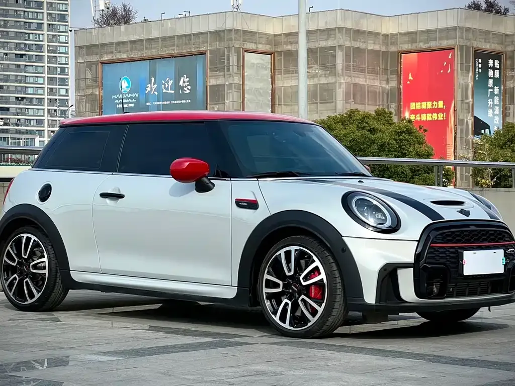 MINI JCW (John Cooper Works) 2022 из CN, фото 1