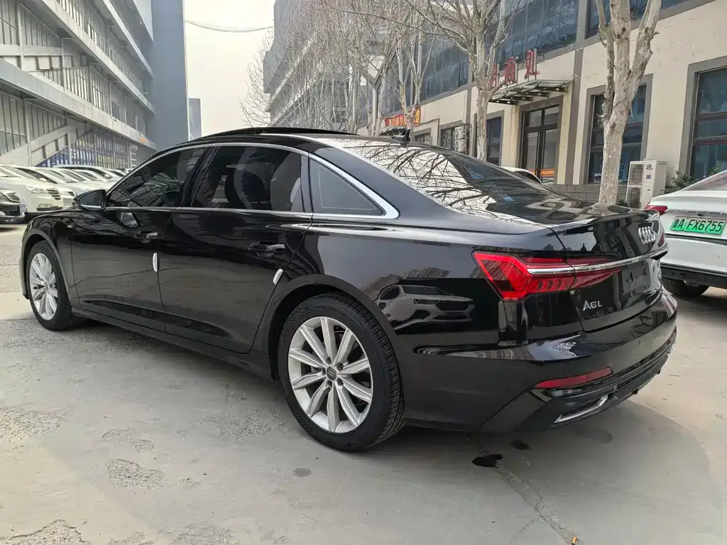 Audi A6L — фото 4