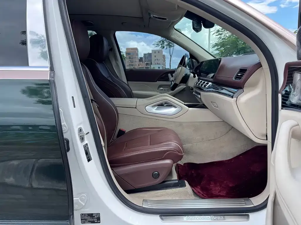 Mercedes-Benz GLS 2023 из CN, фото 5