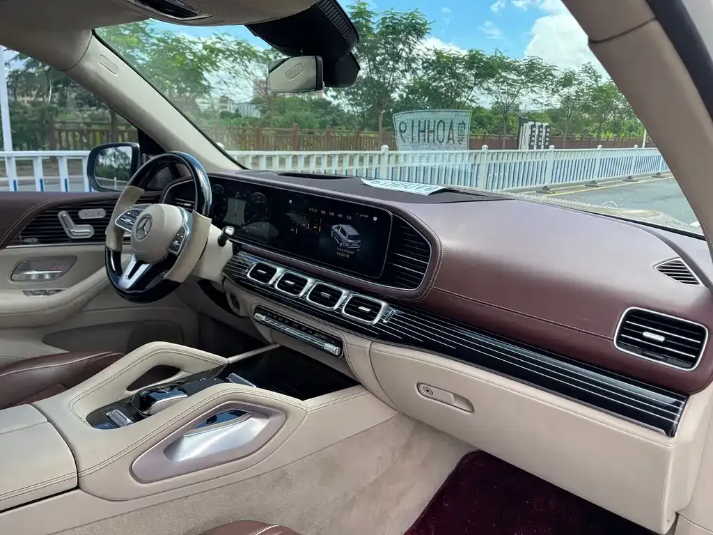 Mercedes-Benz GLS 2023 из CN, фото 3