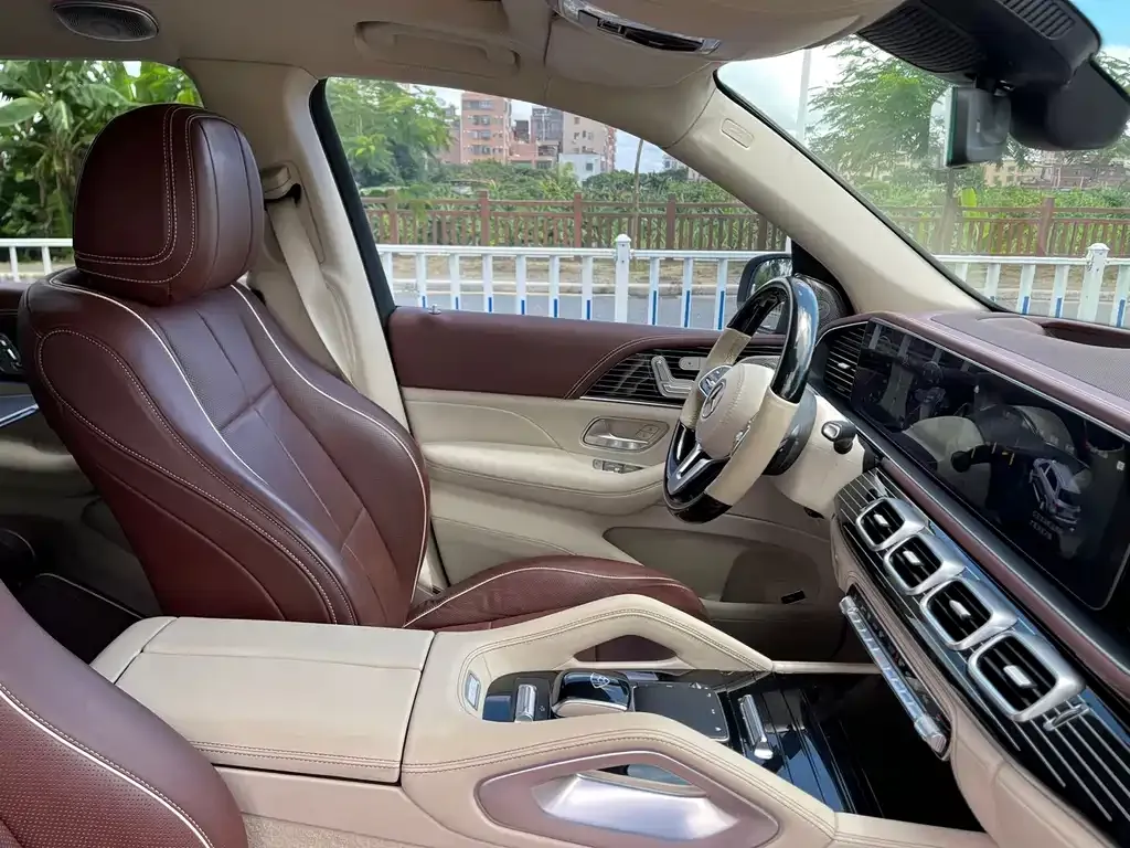 Mercedes-Benz GLS 2023 из CN, фото 8