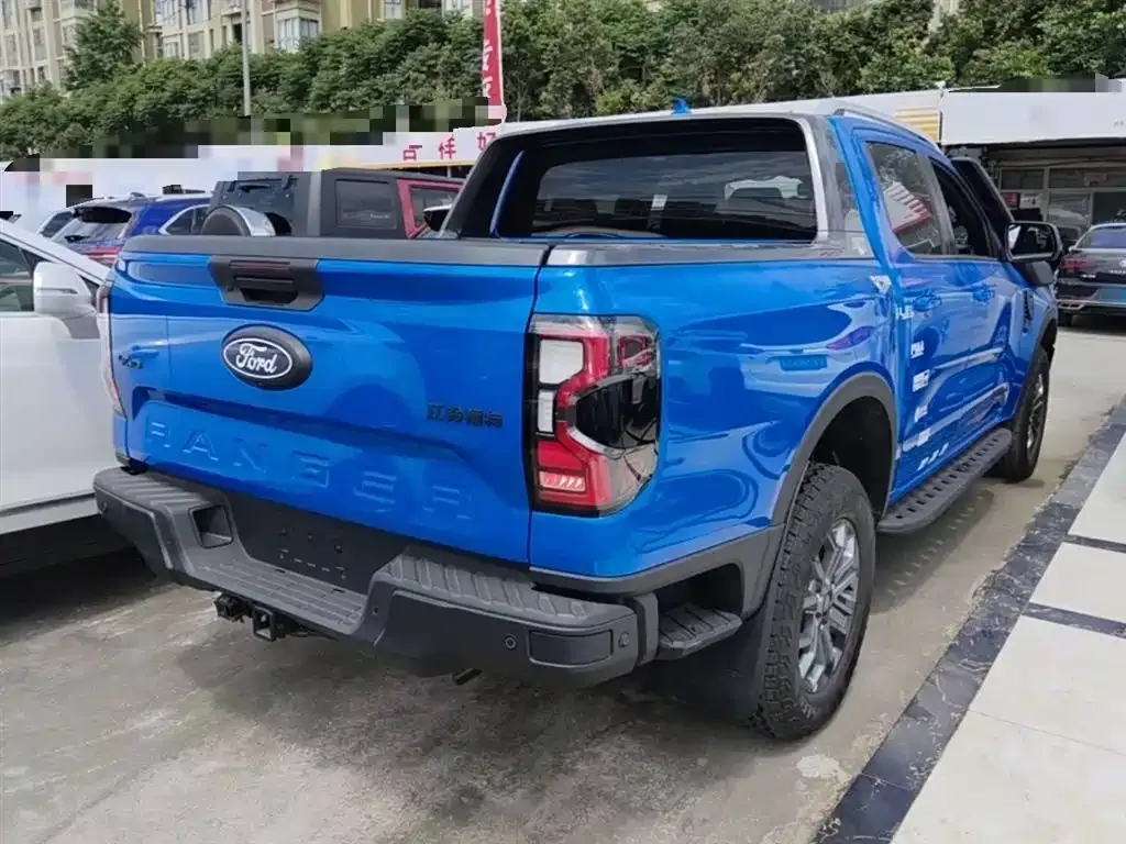 Ford Ranger — фото 10